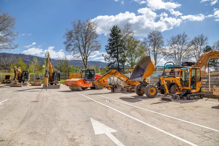 Agence Kiloutou TP Arbin (Savoie)