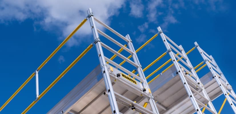 Échafaudage roulant